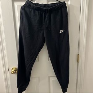 Nike black medium sweatpants